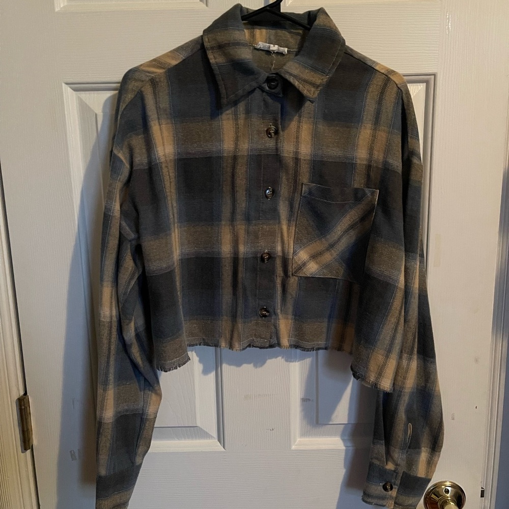 MIMOSA, SMALL, Long sleeve, button down, frayed hems, crop top, gently used